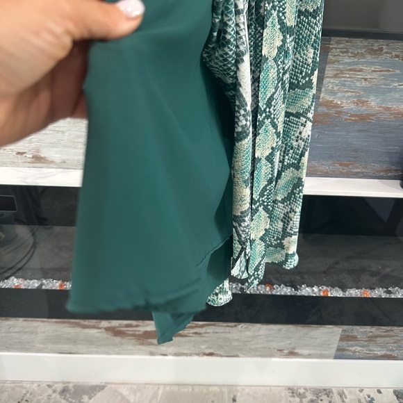 Tahari ASL Green Snake Print Maxi Dress - Picture 3 of 11